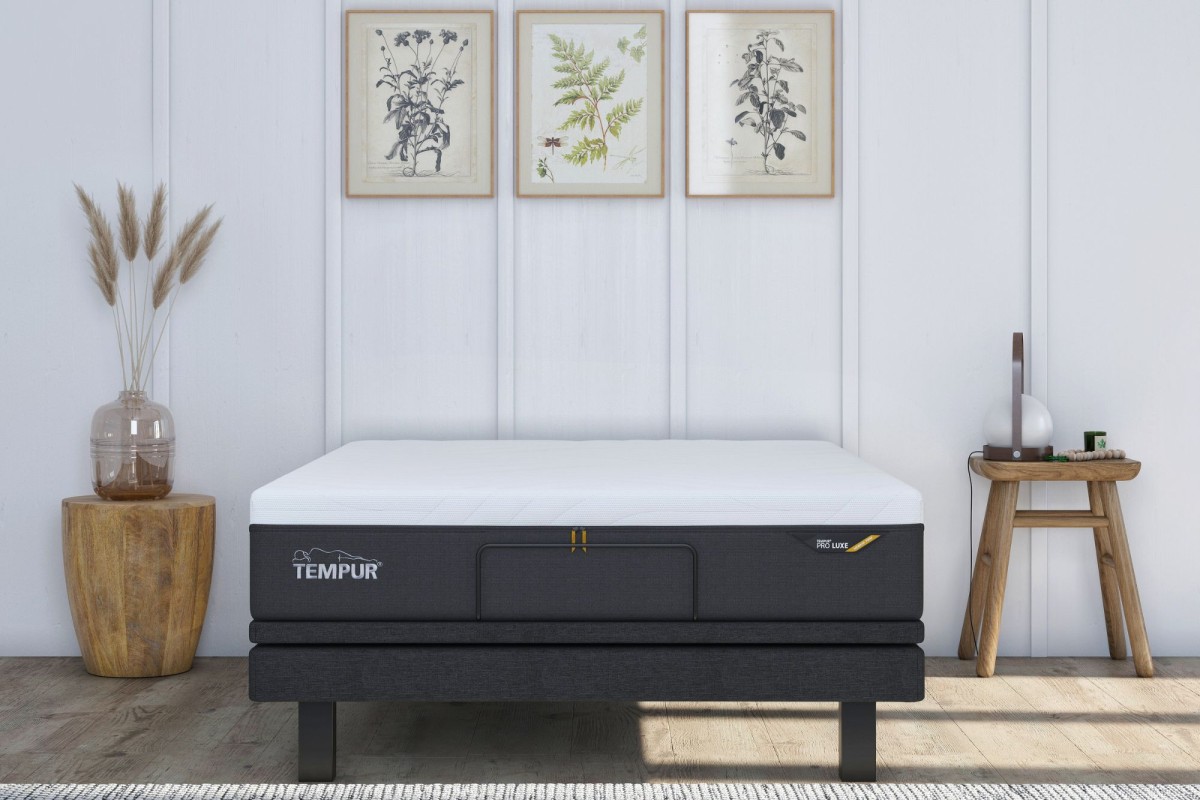 https://www.bedshed.com.au/img/containers/products/Public/WebMattresses/Bedshed-Tempur-Adapt-Luxe-32cm-Hero.jpg/2d5b6a59bed207909ad38716fe1cfb63.jpg